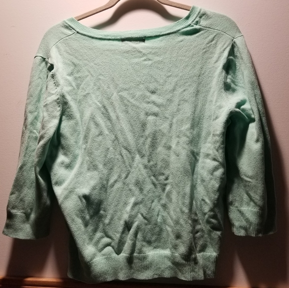 🏖☃️Jessica v neck sweater with quarter length sleeves and front buttons - Picture 4 of 8